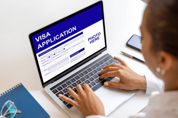 image of someone applying for a visa how to move to a different country